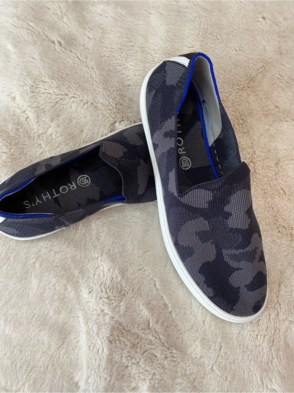 Rothy’s black/gray camo slip on sneakers